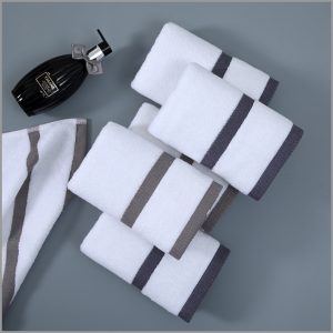 Holiday cotton hotel towel